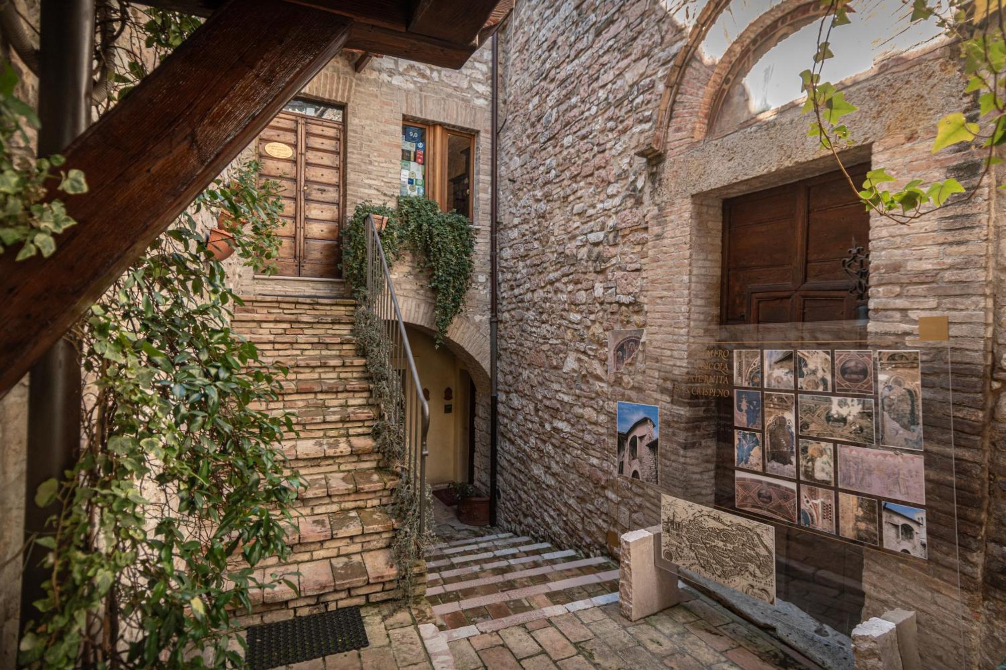 Residenza D'Epoca San Crispino Aparthotel Ασίζη Εξωτερικό φωτογραφία