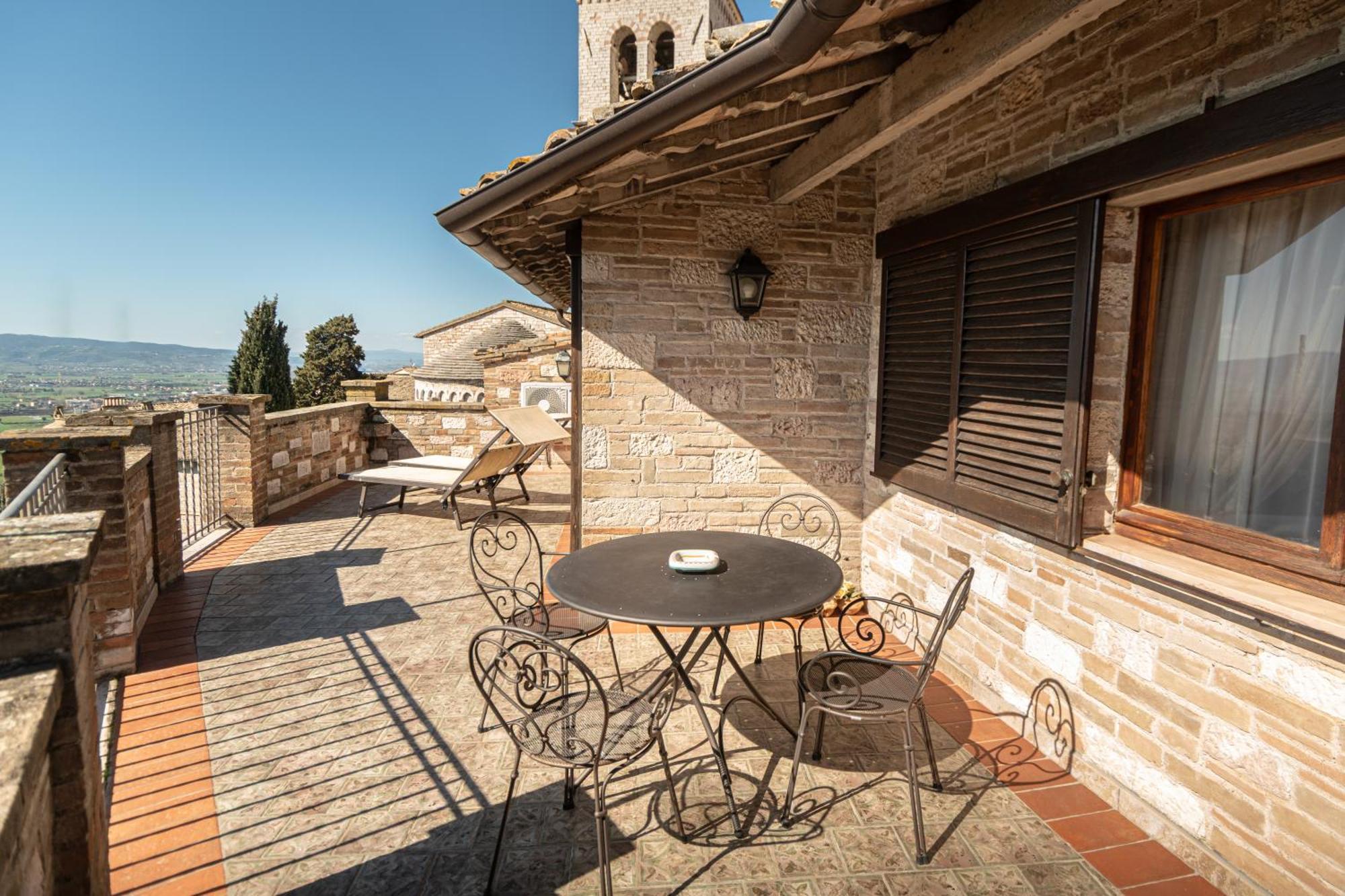Residenza D'Epoca San Crispino Aparthotel Ασίζη Εξωτερικό φωτογραφία